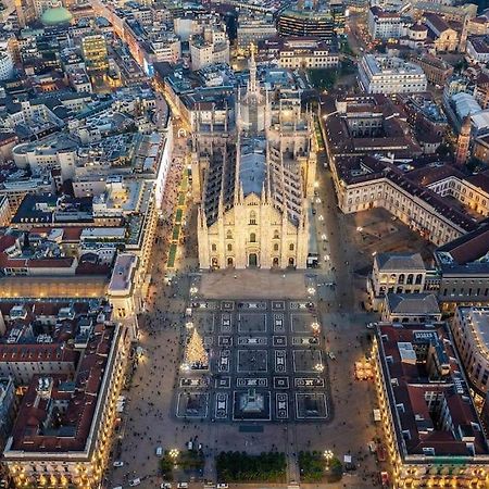 Апартаменты Duomo 10 Min Luxury • Terrazzo • Wi-Fi • Netflix Милан Экстерьер фото